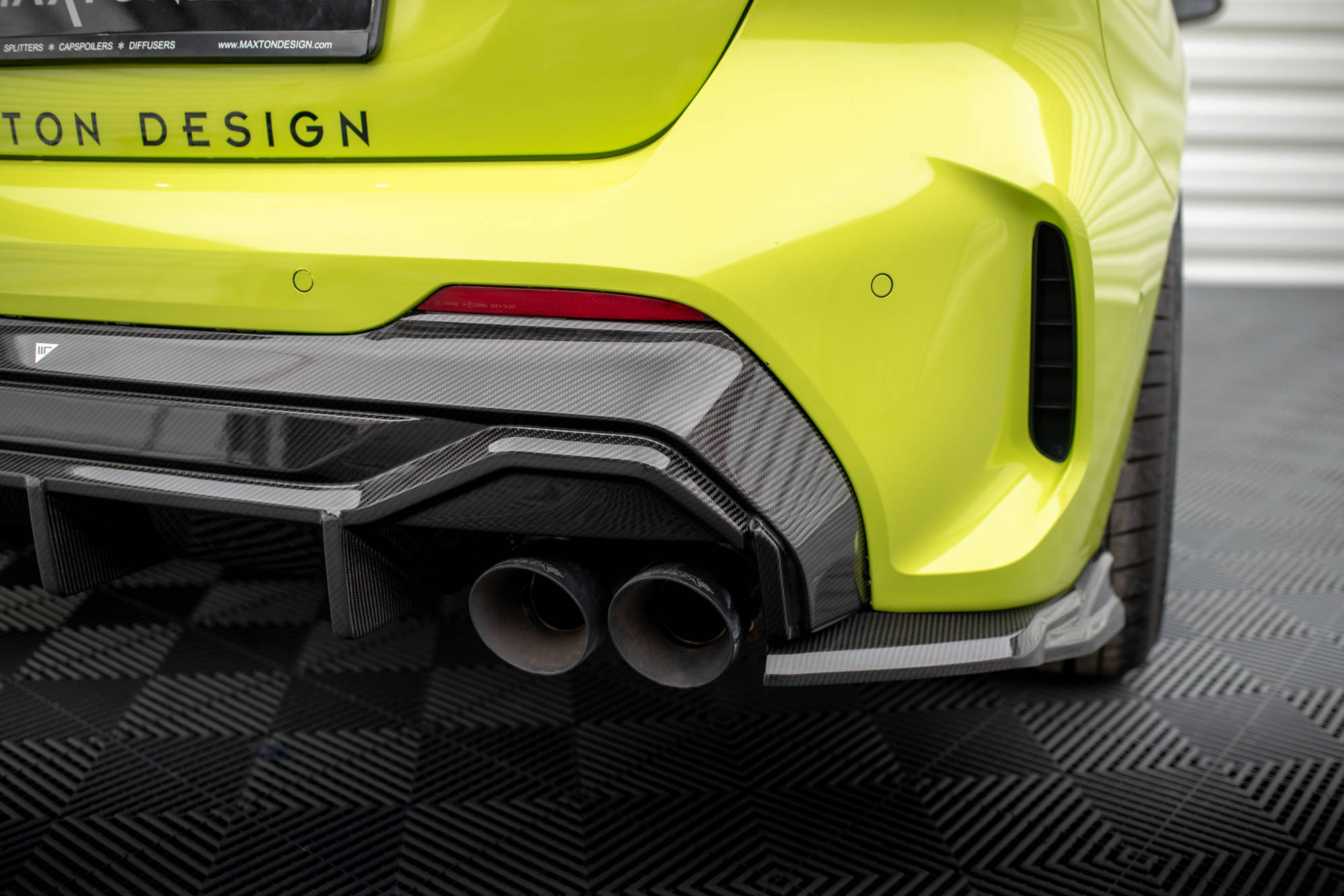Prepreg Carbon Fiber Rear Diffuser V.1 BMW 1 F40 M-Pack/ M135i - Image 9