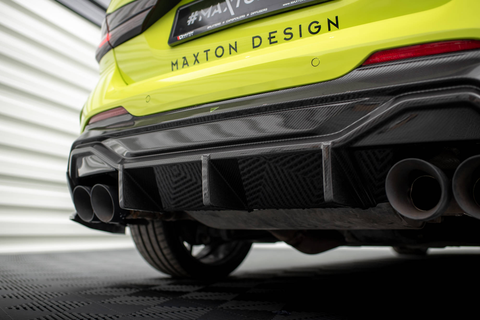 Prepreg Carbon Fiber Rear Diffuser V.1 BMW 1 F40 M-Pack/ M135i - Image 3
