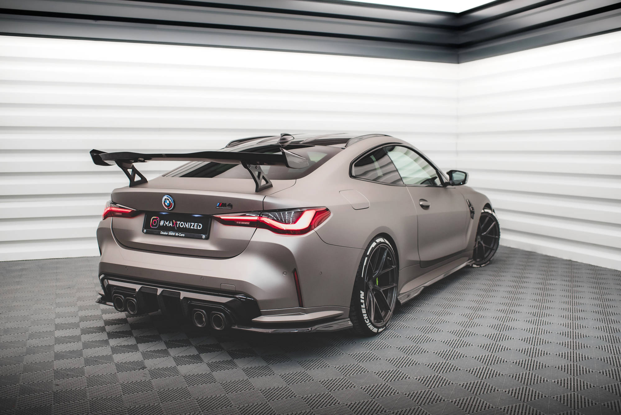 Prepreg Carbon Fiber Rear Side Splitters BMW M4 G82 / G82 Facelift - Image 7