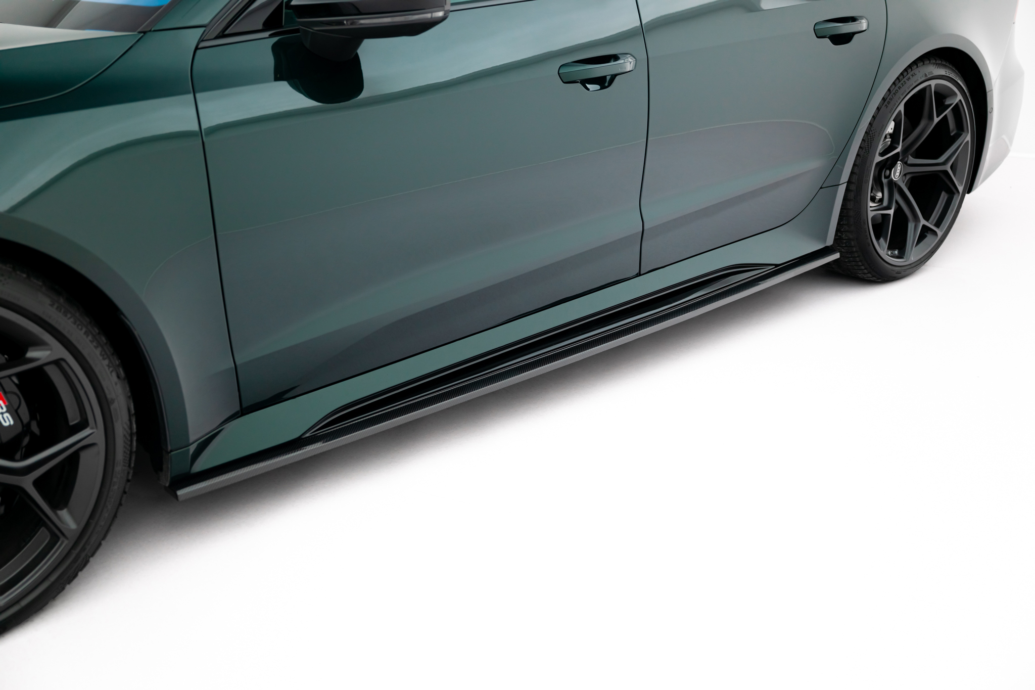 Prepreg Carbon Fiber Side Skirts Audi RS7 C8 - Image 2