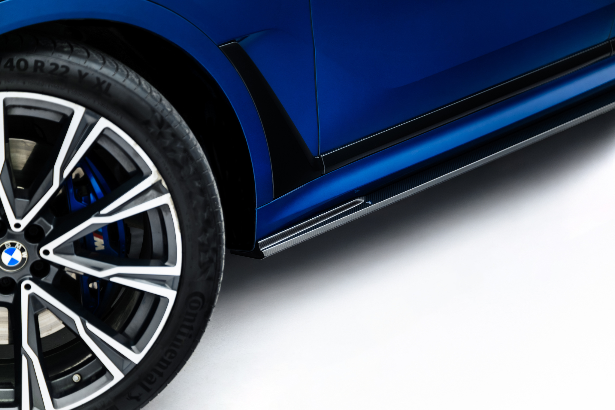 Prepreg Carbon Fiber Side Skirts BMW X7 M-Pack G07 - Image 3