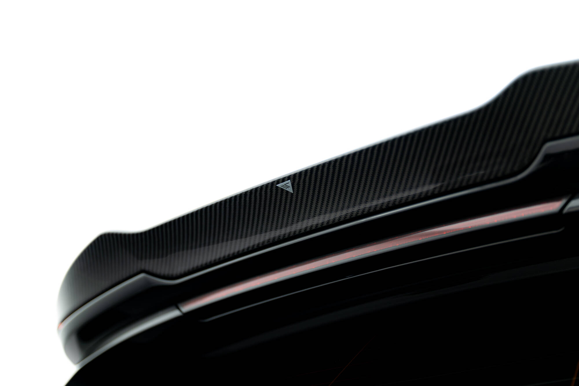 Prepreg Carbon Fiber Tailgate Spoiler BMW M135i / M-Pack F70 - Image 3