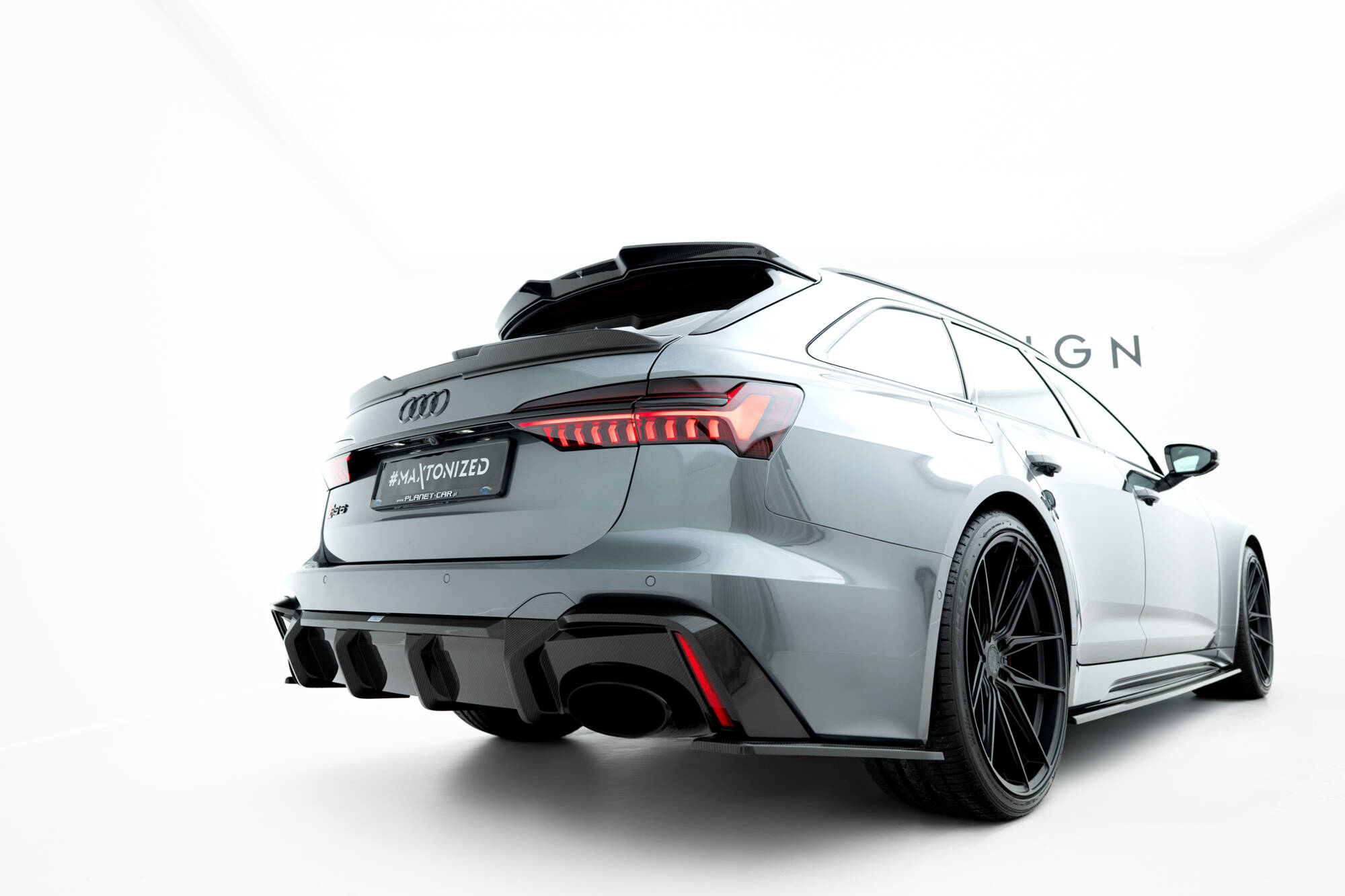 Prepreg Carbon Fiber Tailgate Spoiler (Lower) Audi RS6 C8 - Image 5