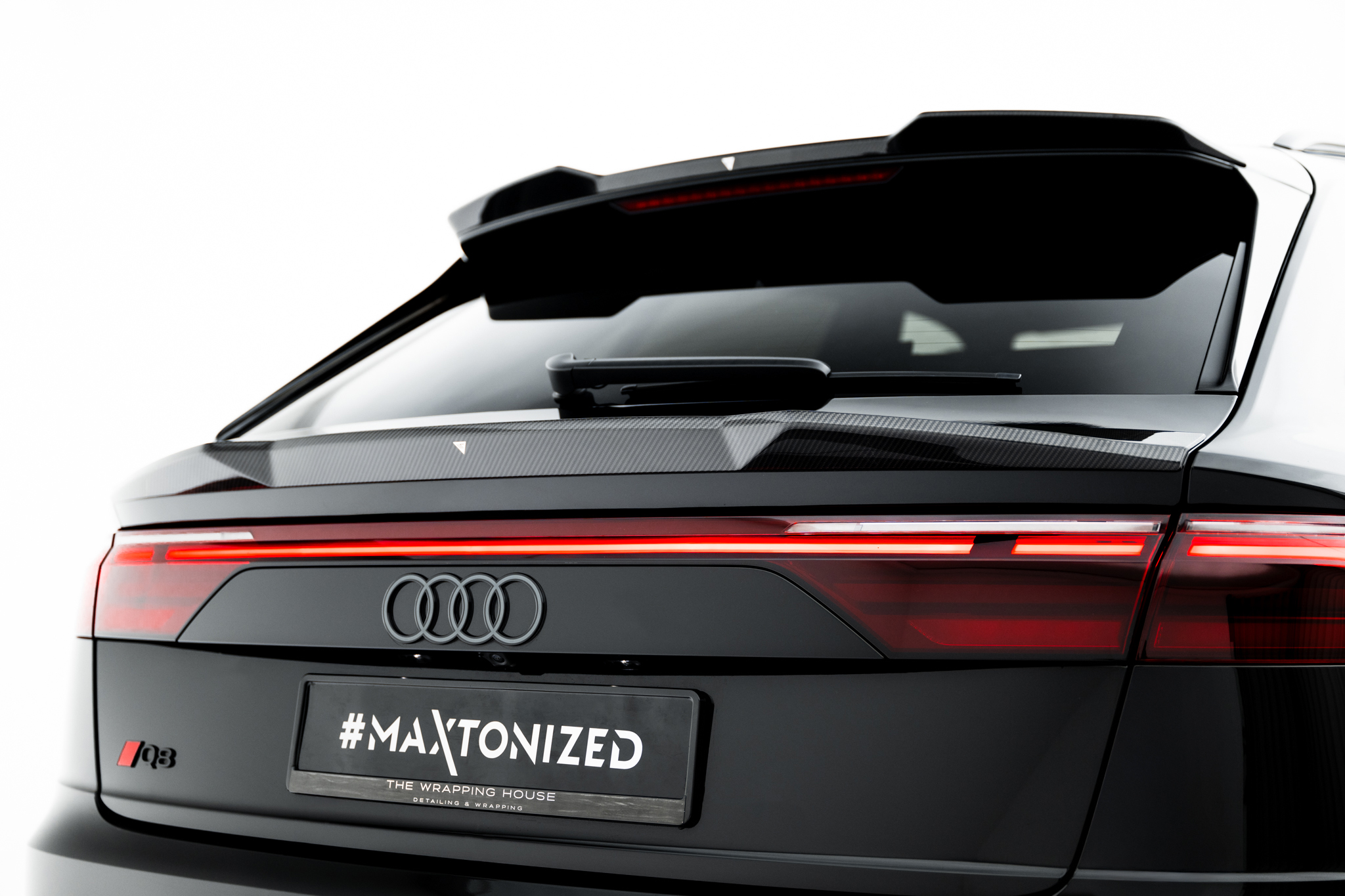 Prepreg Carbon Fiber Tailgate Spoiler (Lower) Audi SQ8 / Q8 S-Line Mk1 Facelift - Image 3