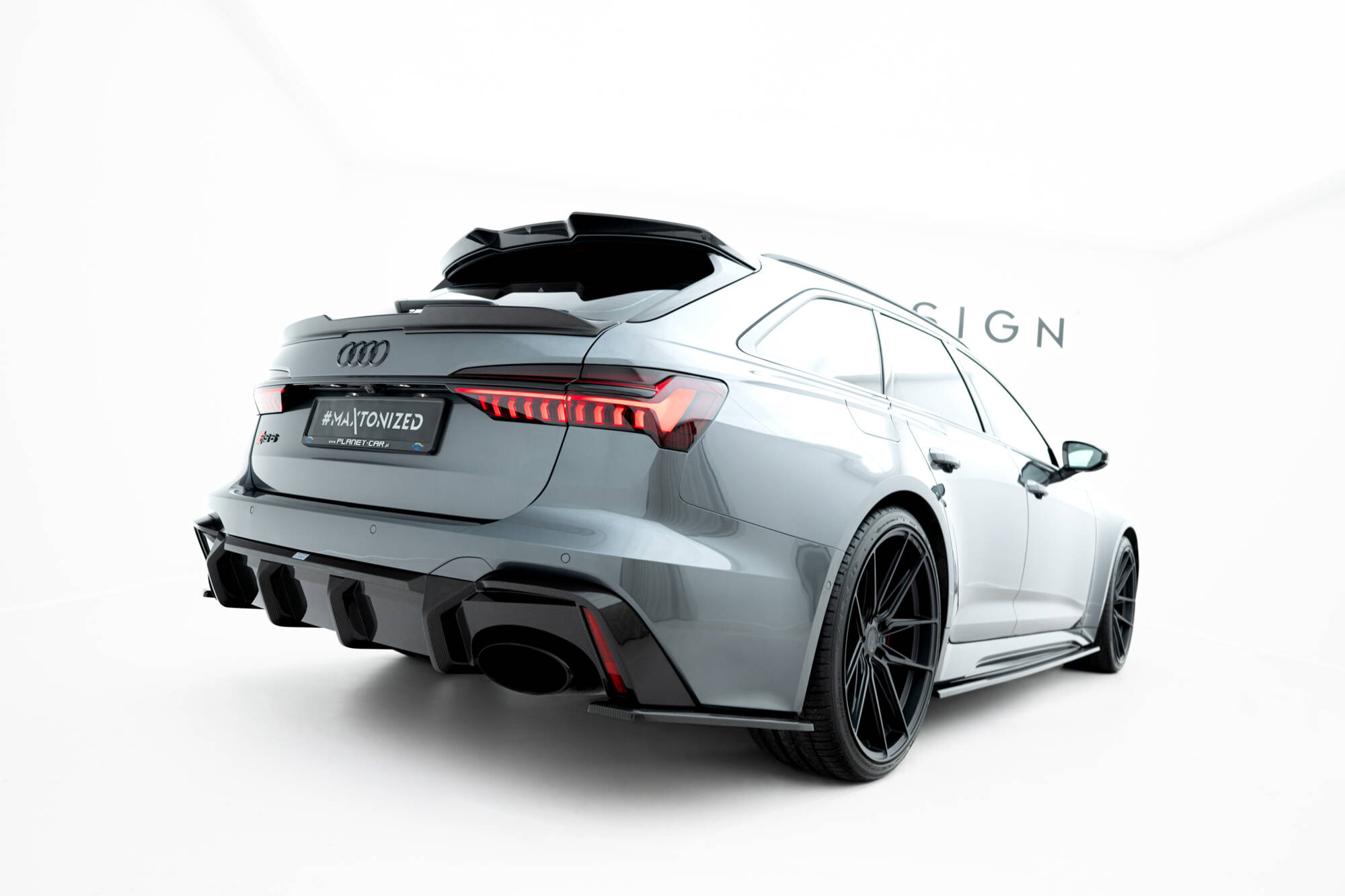 Prepreg Carbon Fiber Tailgate Spoiler (Upper) Audi RS6 C8 - Image 6