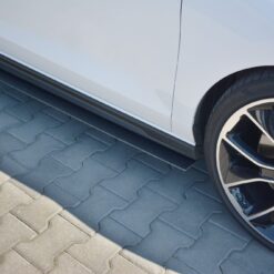 Alternative view of RACING SIDE SKIRTS DIFFUSERS HYUNDAI I30 Mk3 N