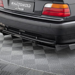 Alternative view of REAR DIFFUSER BMW M3 / 3 M-Pack E36 Coupe