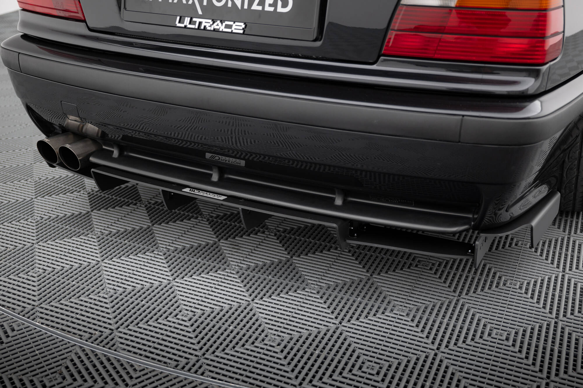 REAR DIFFUSER BMW M3 / 3 M-Pack E36 Coupe - Image 5