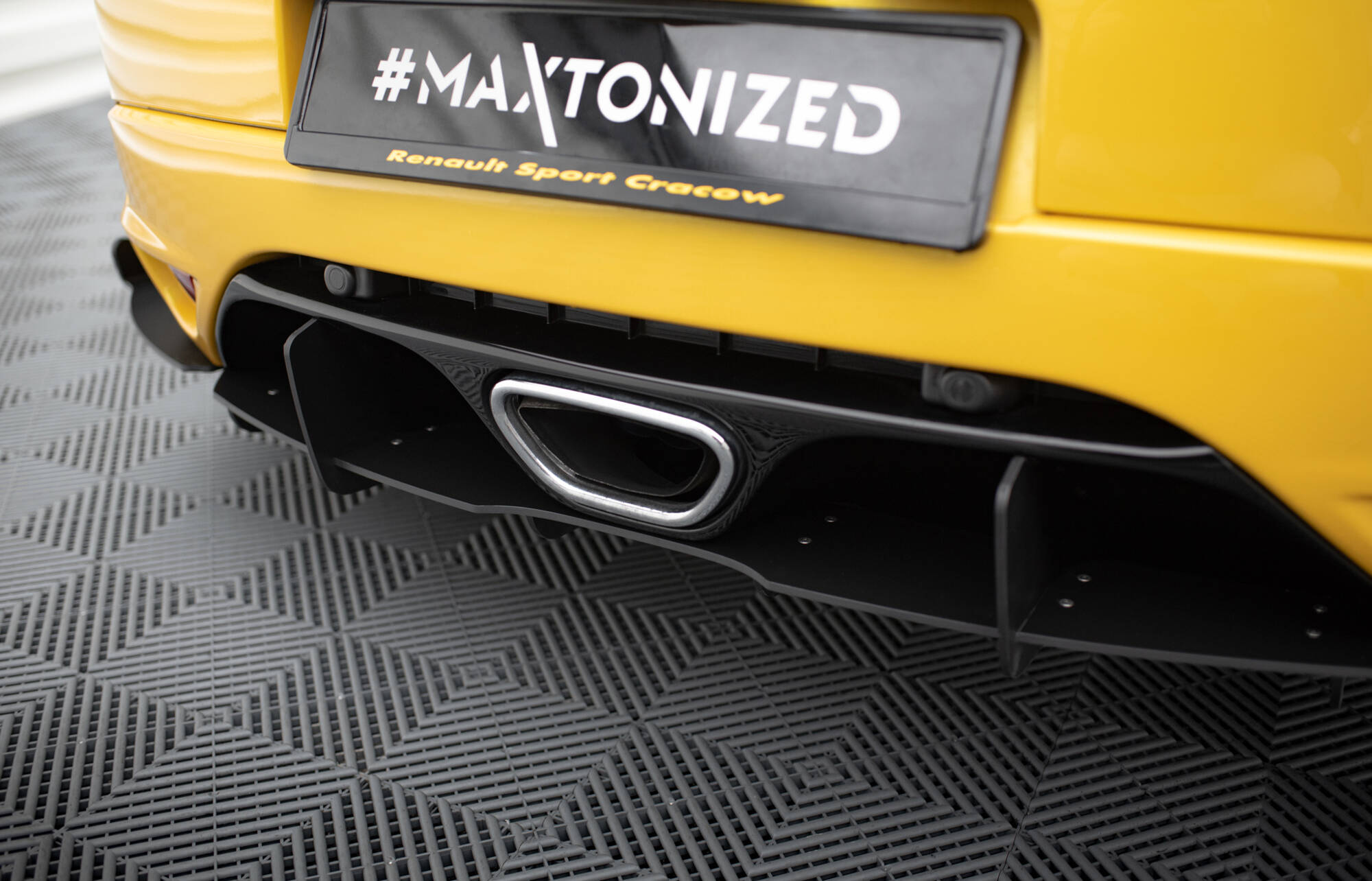 REAR DIFFUSER RENAULT MEGANE MK3 RS - Image 4