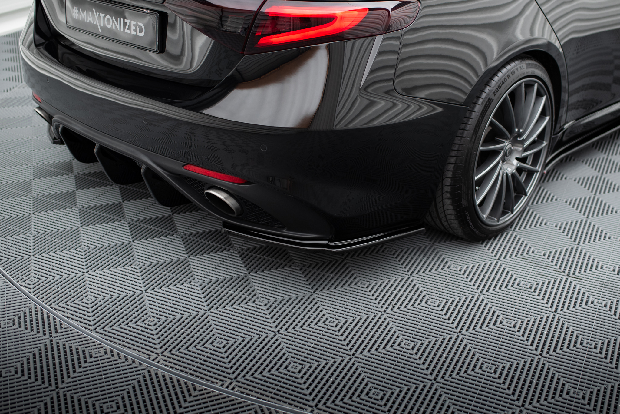 REAR SIDE SPLITTERS ALFA ROMEO GIULIA VELOCE