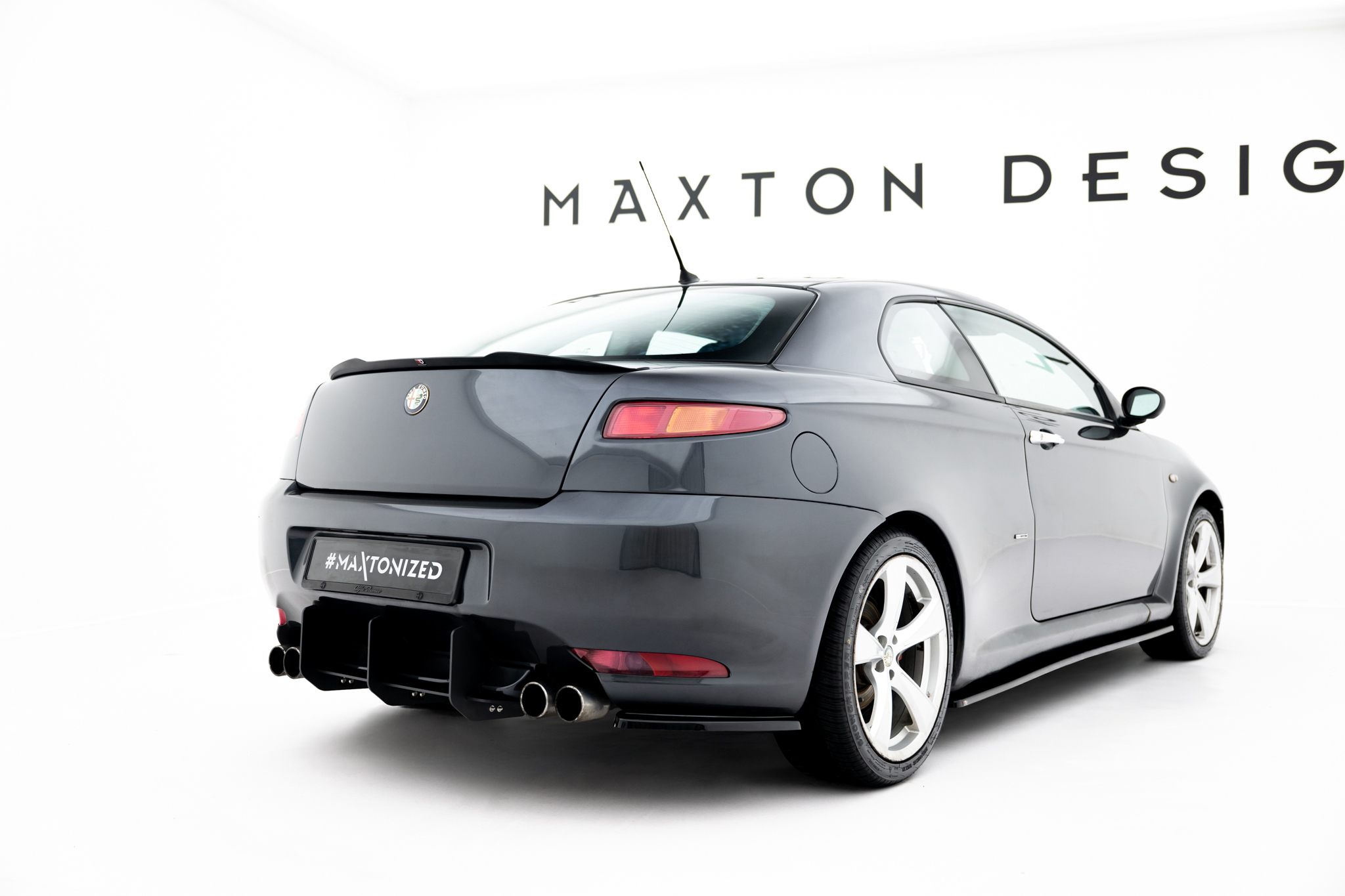 REAR SIDE SPLITTERS Alfa Romeo GT - Image 2