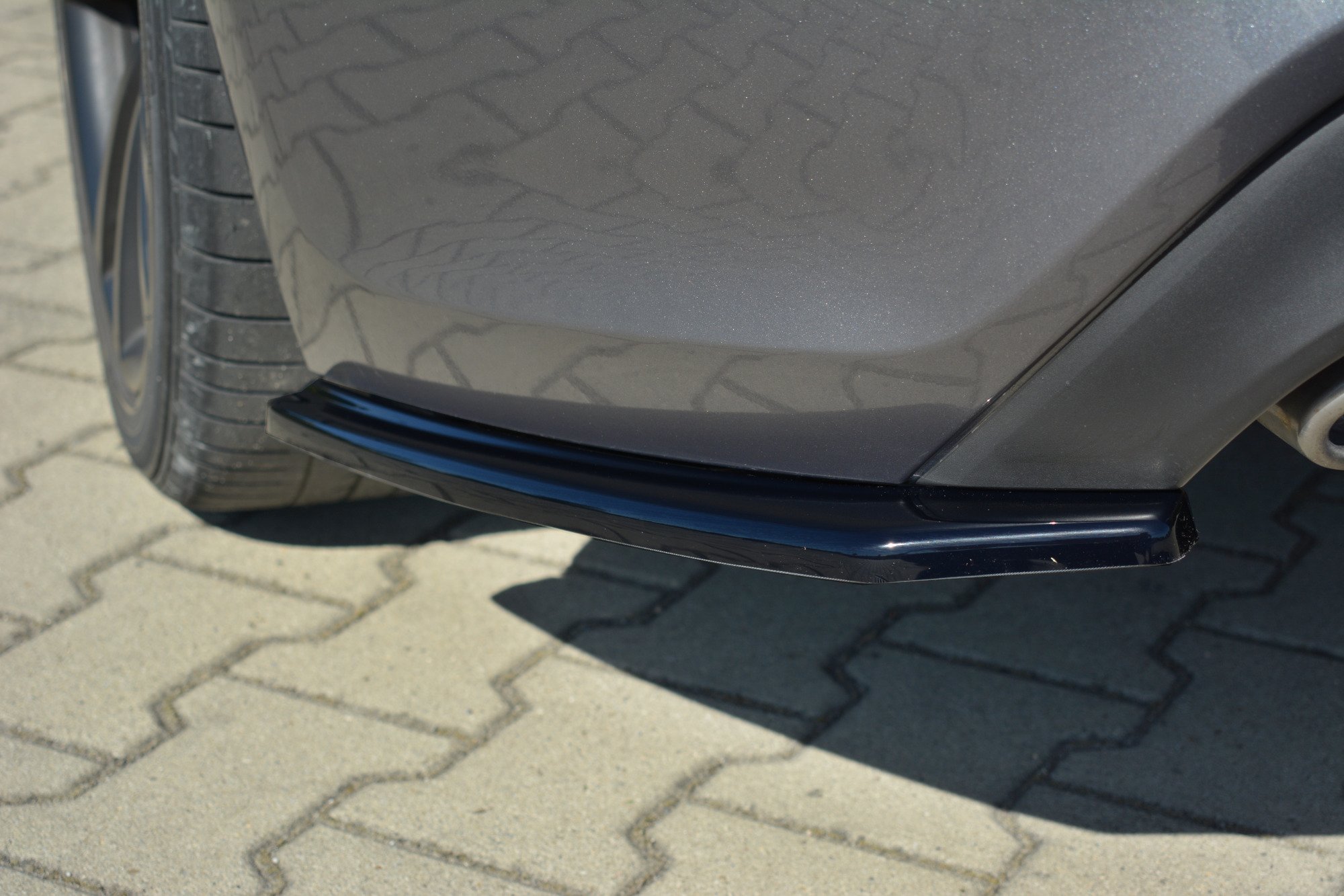 REAR SIDE SPLITTERS HYUNDAI GENESIS COUPÉ MK.1 - Image 3