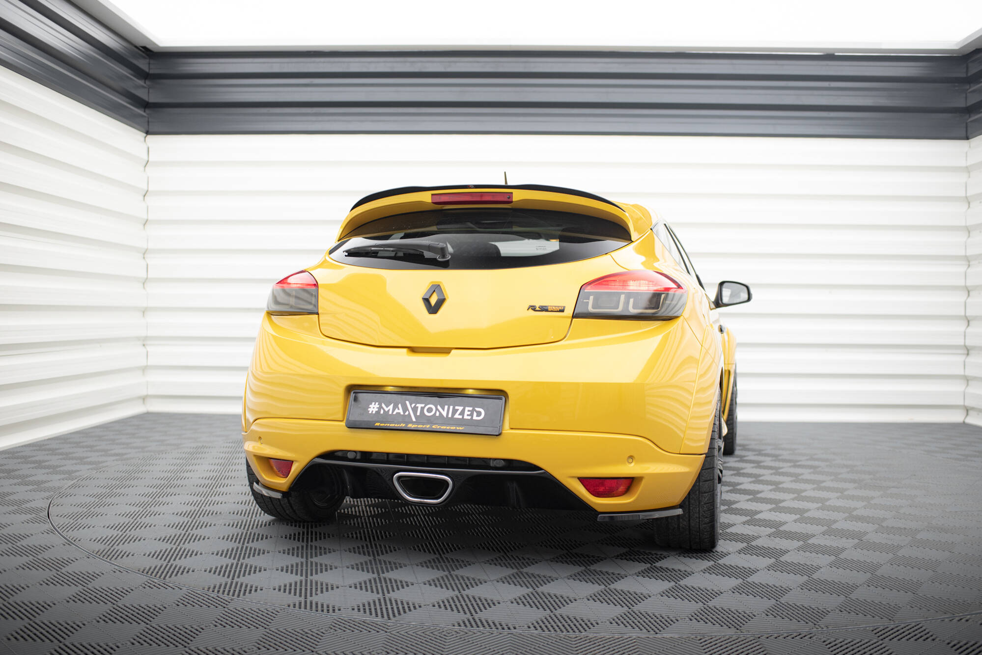 REAR SIDE SPLITTERS RENAULT MEGANE 3 RS - Image 3
