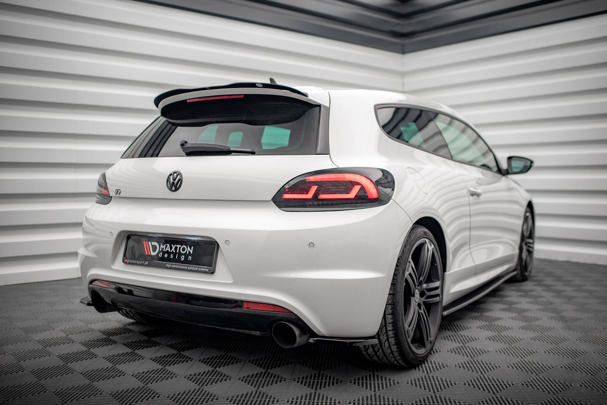 REAR SIDE SPLITTERS VW SCIROCCO R - Image 2