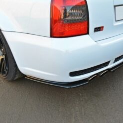 Alternative view of REAR SPLITTER AUDI RS4 B5 (with a vertical bar)