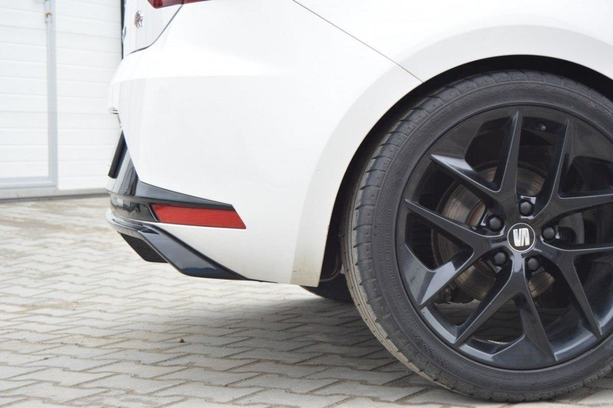 REAR VALANCE SEAT LEON III FR - Image 3