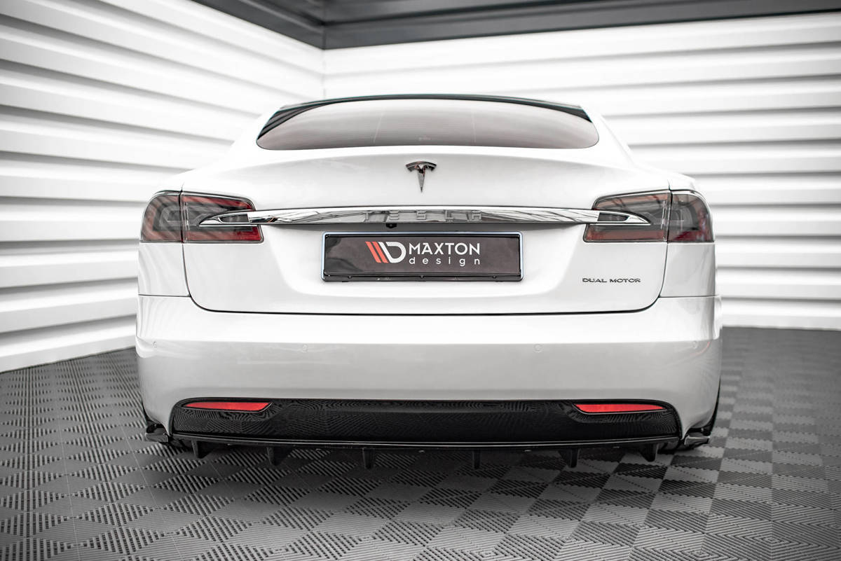 REAR VALANCE Tesla Model S Facelift