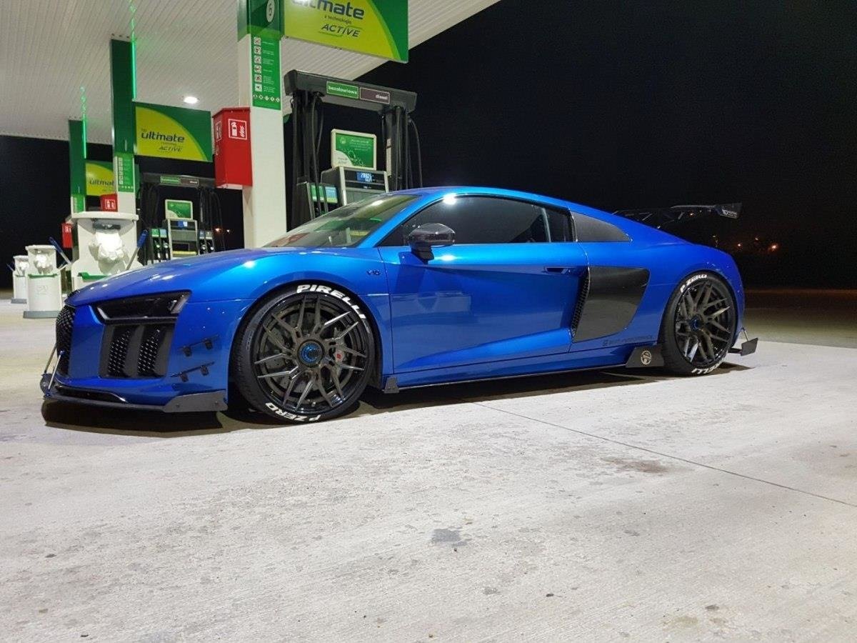 Racing Side Skirts Diffusers Audi R8 Mk.2 - Image 4