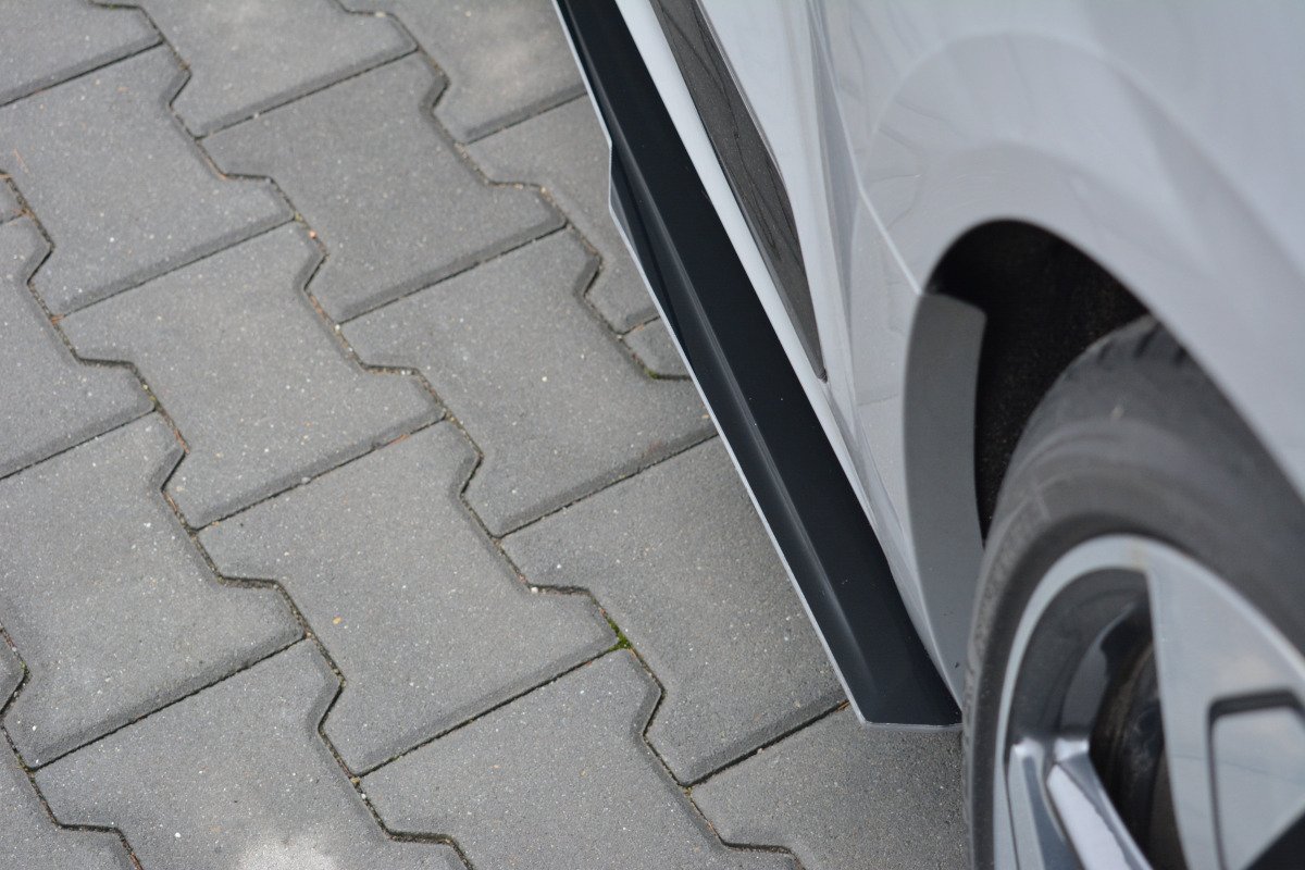Racing Side Skirts Diffusers Audi RS5 F5 Coupe - Image 3