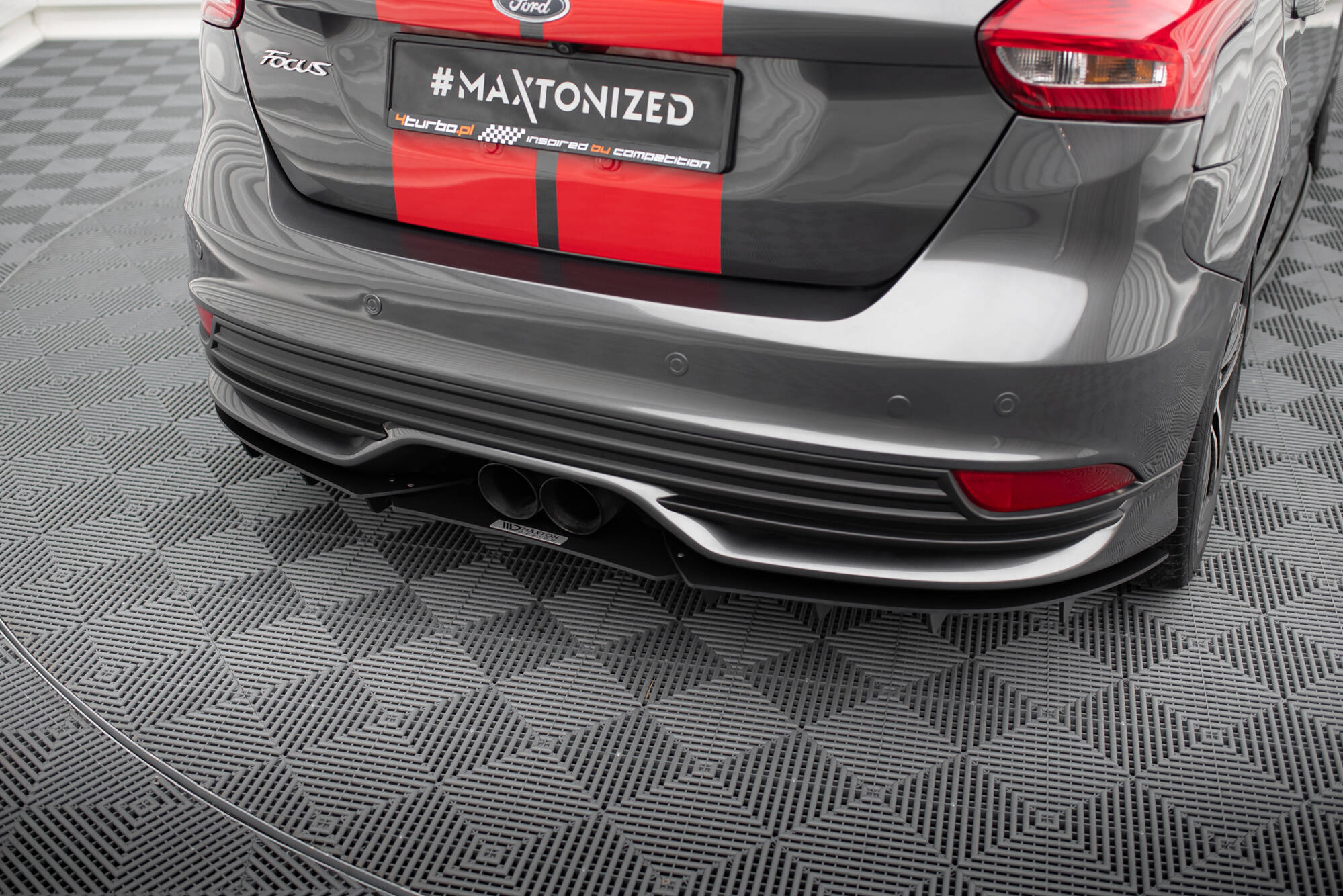 Rear Diffuser Ford Focus ST Mk3 FL - Image 4