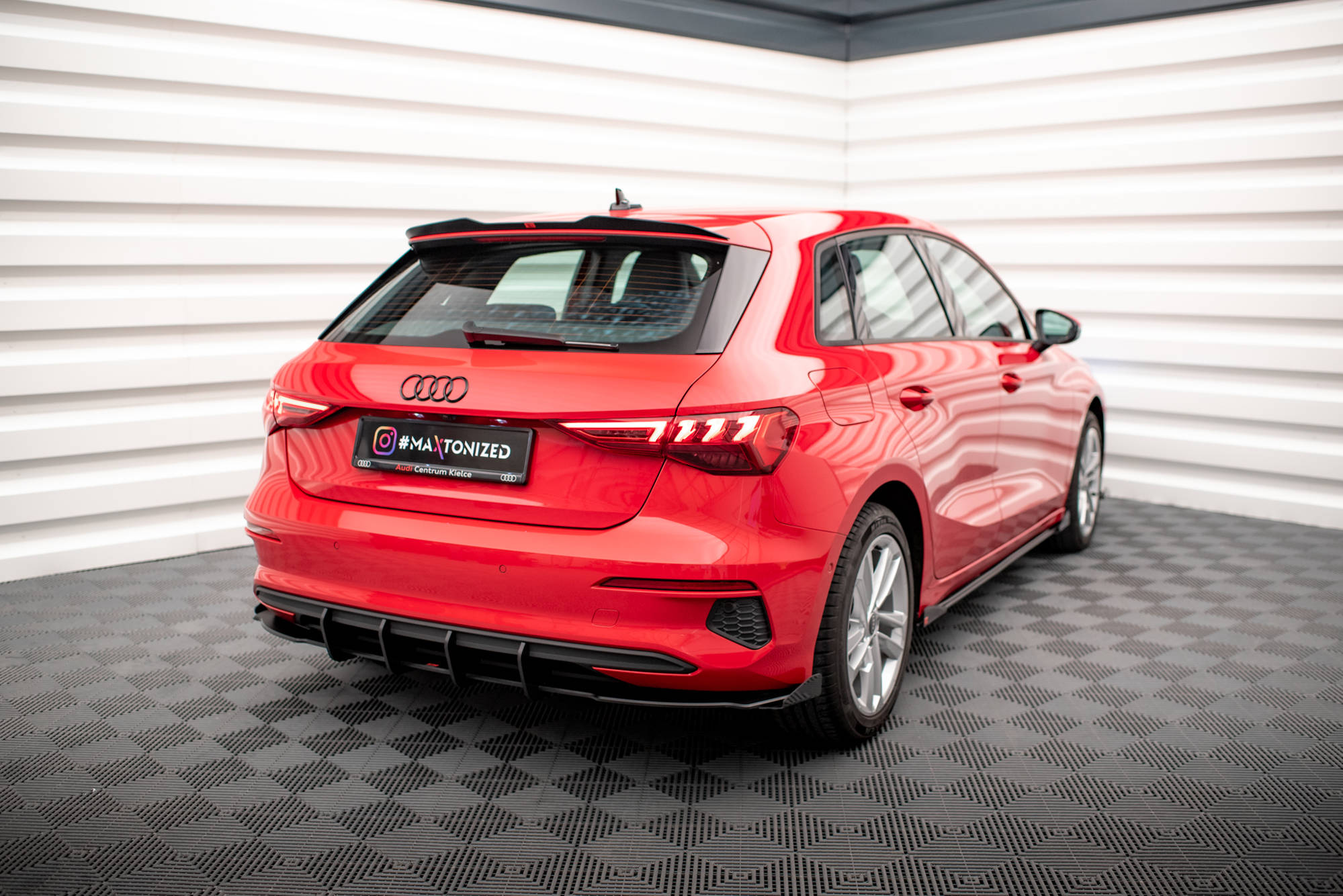 Rear Side Flaps Audi A3 Sportback 8Y - Image 2