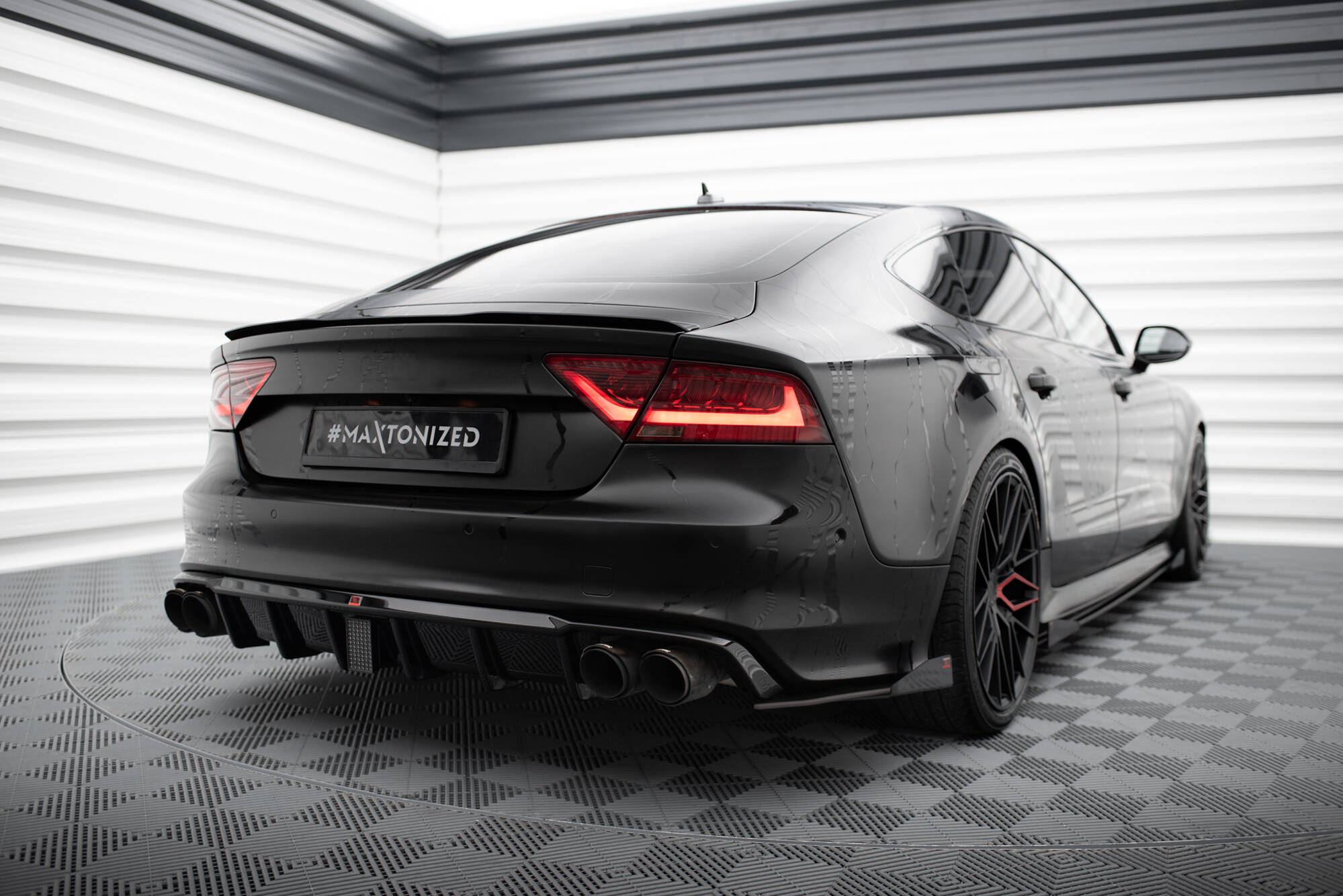 Rear Side Flaps Audi A7 S-Line C7 - Image 2