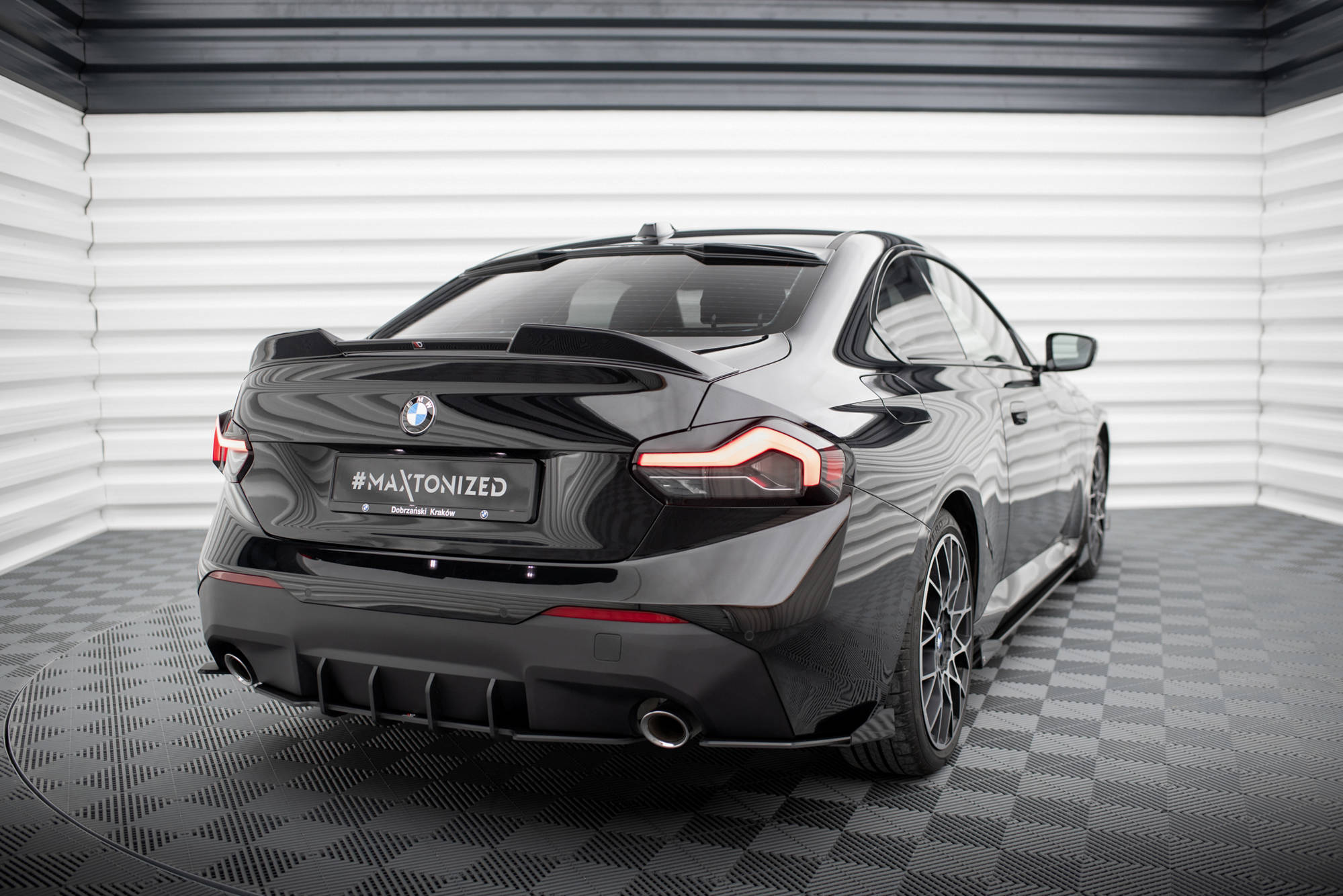 Rear Side Flaps BMW 2 Coupe G42 - Image 2