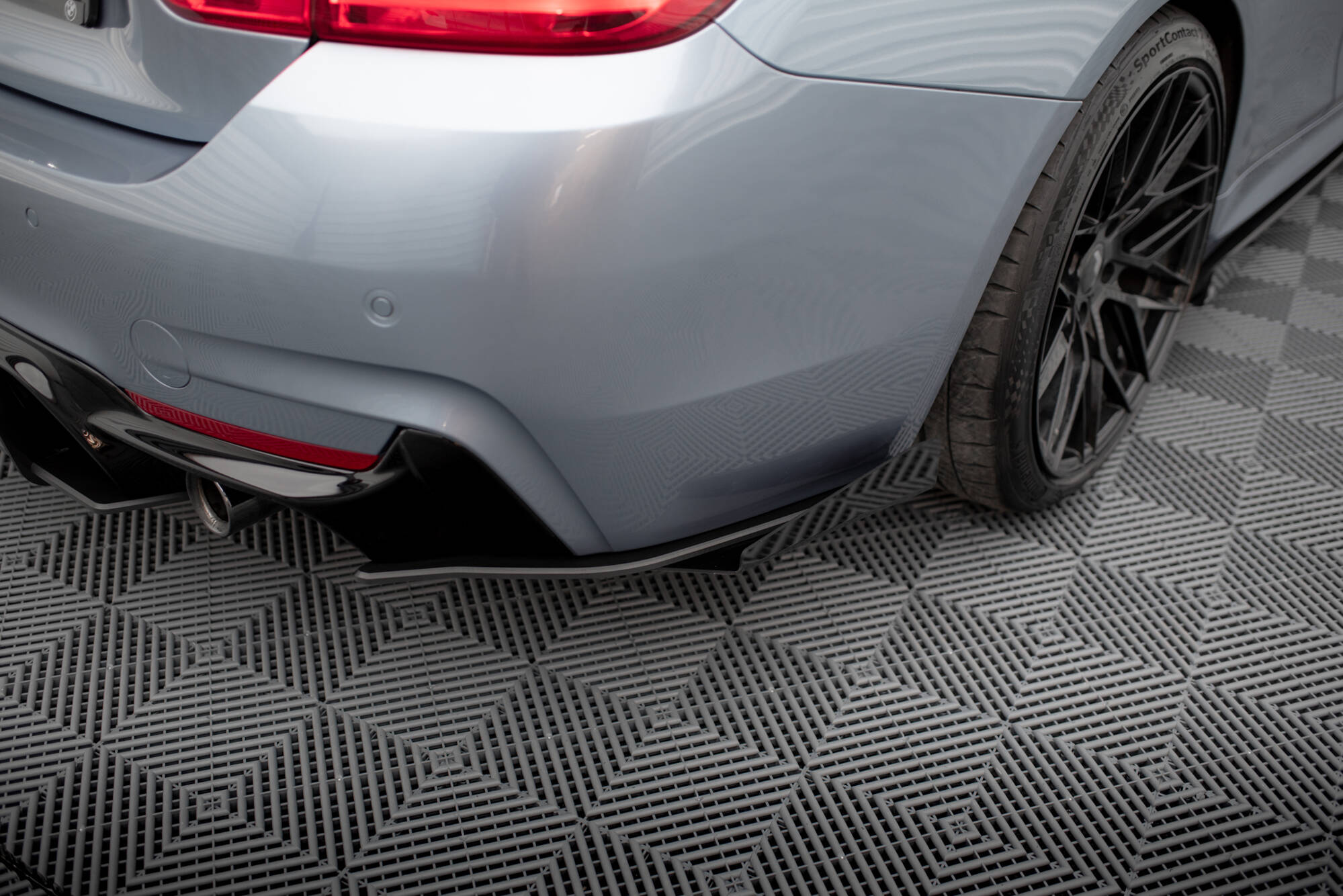 Rear Side Flaps BMW 435i Coupe M-Pack F32 - Image 2
