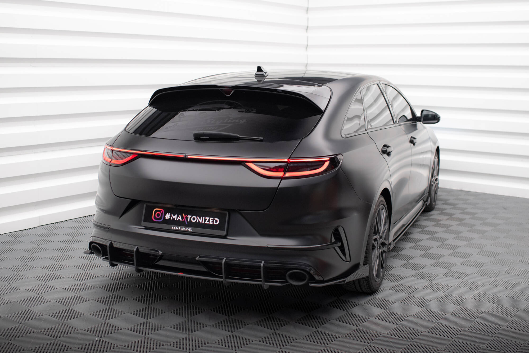 Rear Side Flaps Kia Proceed GT Mk1 Facelift - Image 2