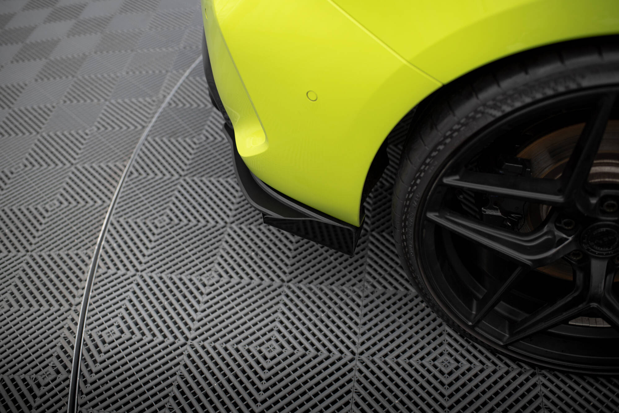 Rear Side Flaps V.1 BMW 1 M-Pack / M135i / 128ti F40
