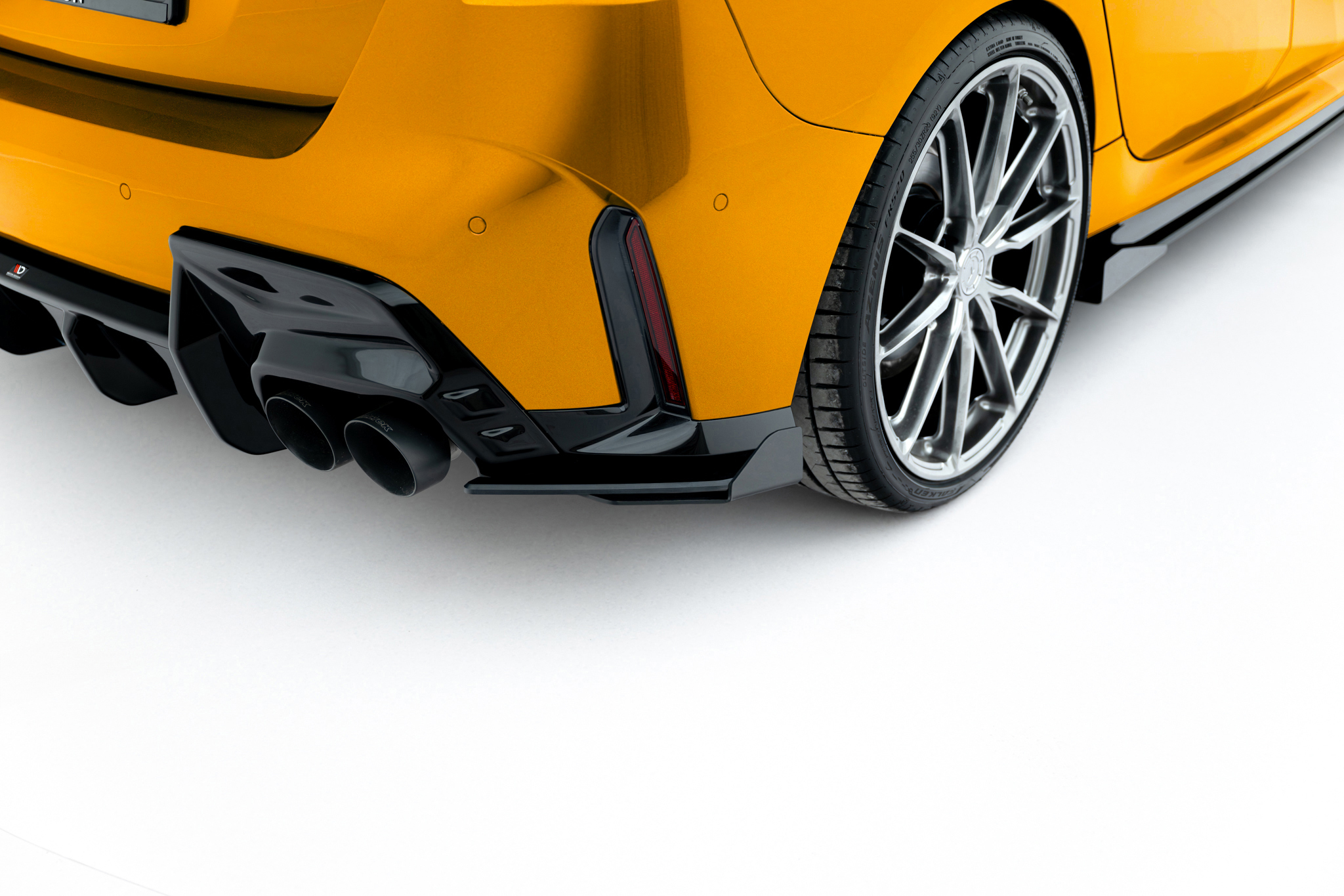 Rear Side Flaps V.2 BMW 1 M-Pack F70 - Image 3