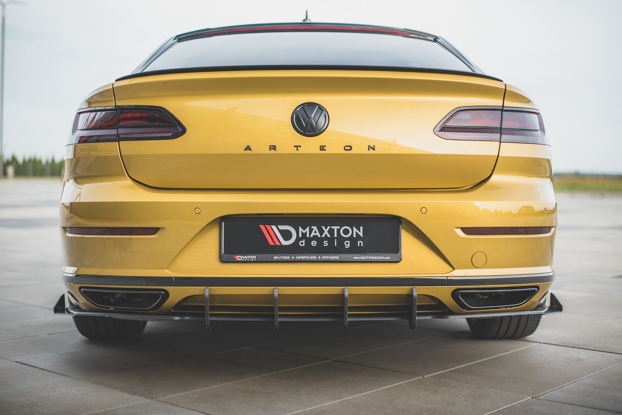 Rear Side Flaps Volkswagen Arteon R-Line - Image 4