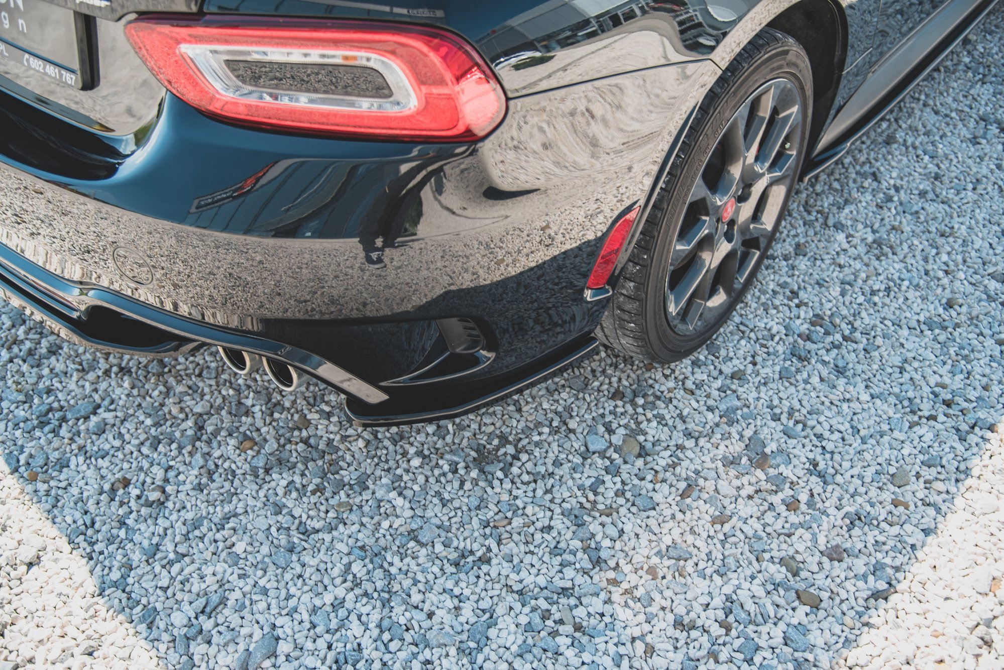 Rear Side Splitters Abarth 124 Spider - Image 2