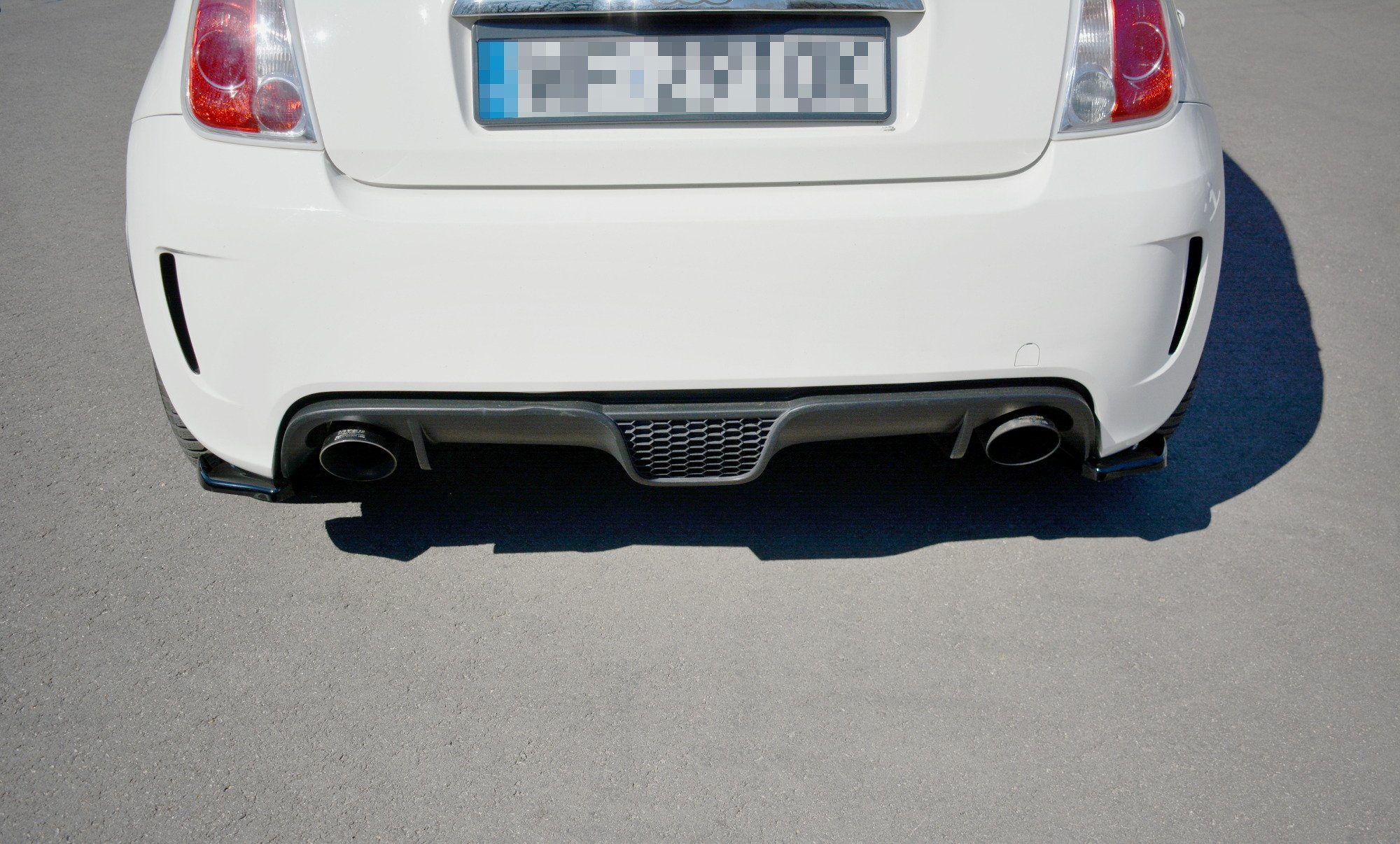 Rear Side Splitters Abarth 500 Mk1 - Image 2