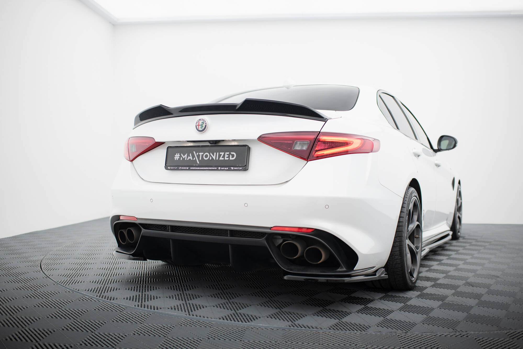 Rear Side Splitters Alfa Romeo Giulia Quadrifoglio - Image 3