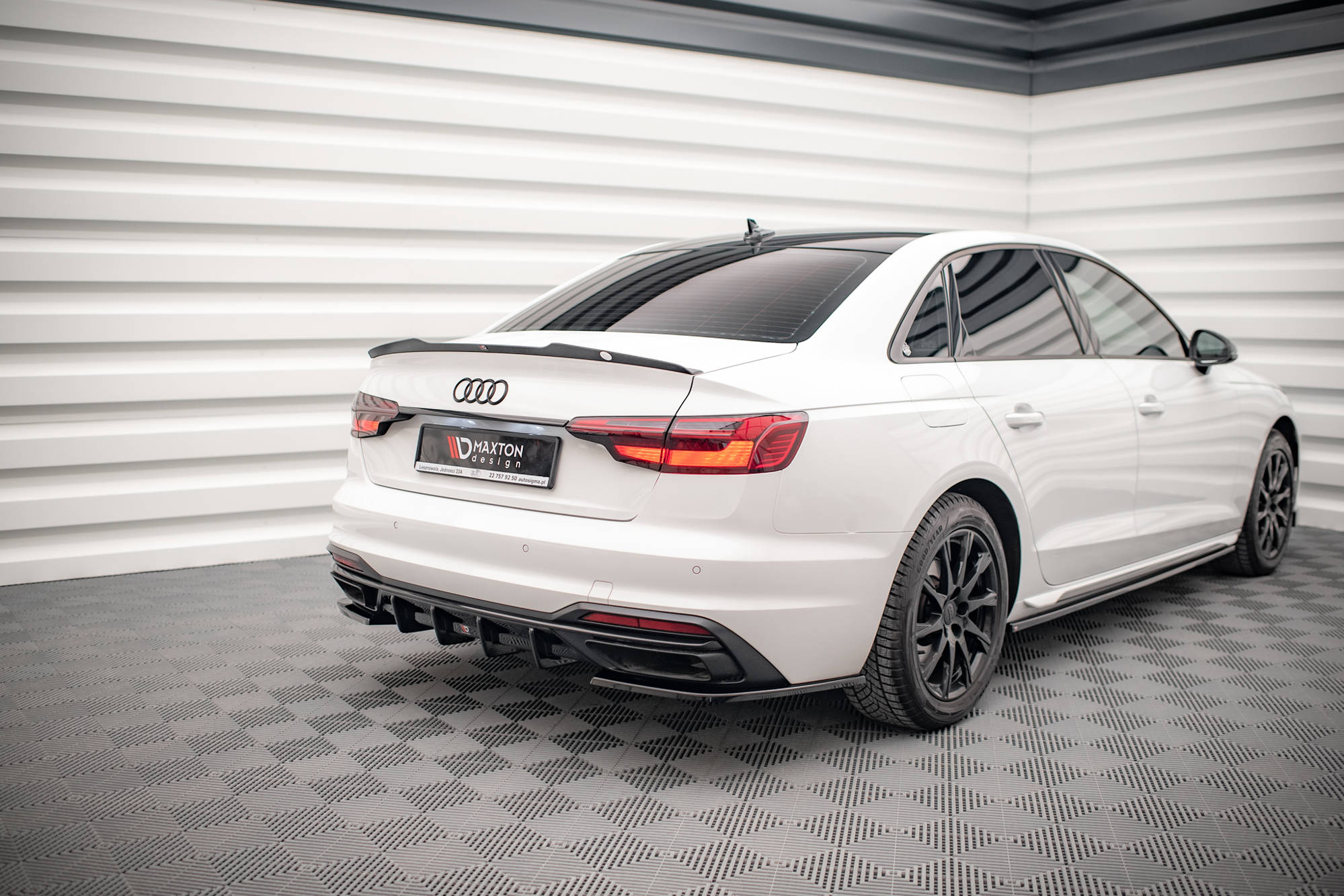 Rear Side Splitters Audi A4 B9 Facelift - Image 3