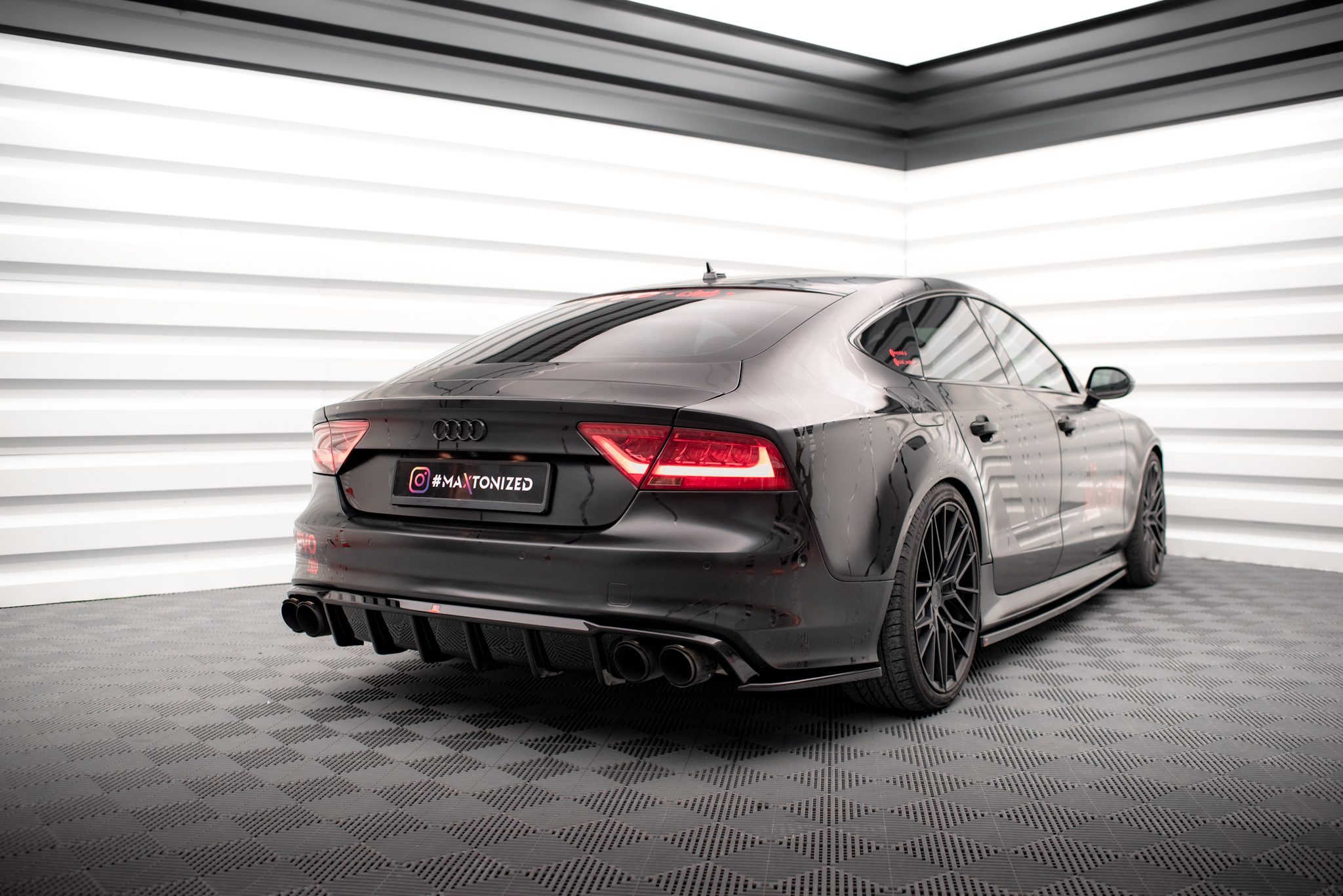 Rear Side Splitters Audi A7 S-Line / S7 C7 - Image 3