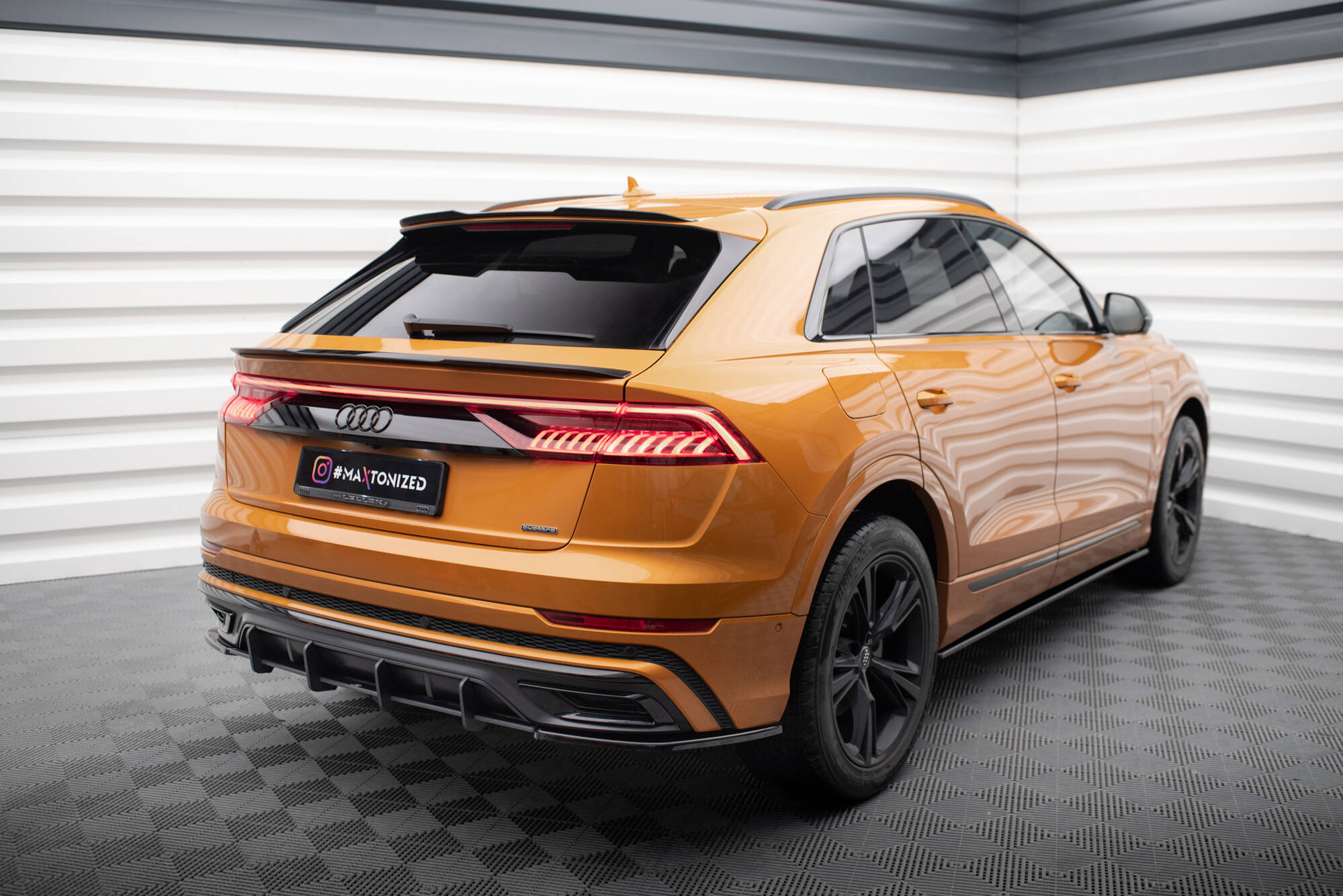 Rear Side Splitters Audi Q8 S-line Mk1 - Image 2