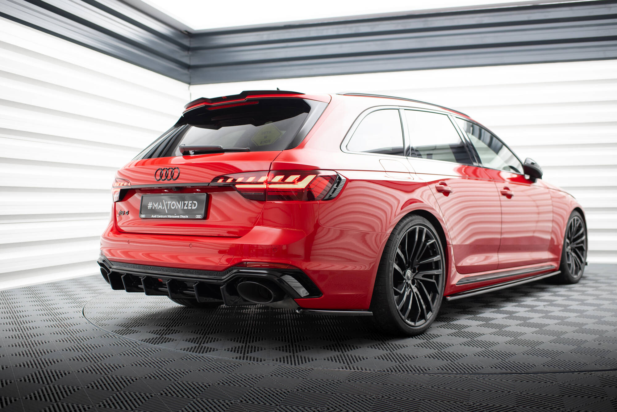 Rear Side Splitters Audi RS4 B9 / B9 Facelift - Image 3