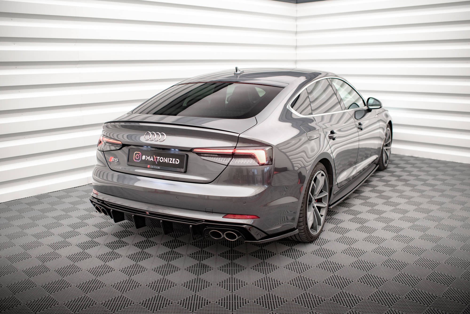 Rear Side Splitters Audi S5 Coupe / Sportback F5 - Image 3