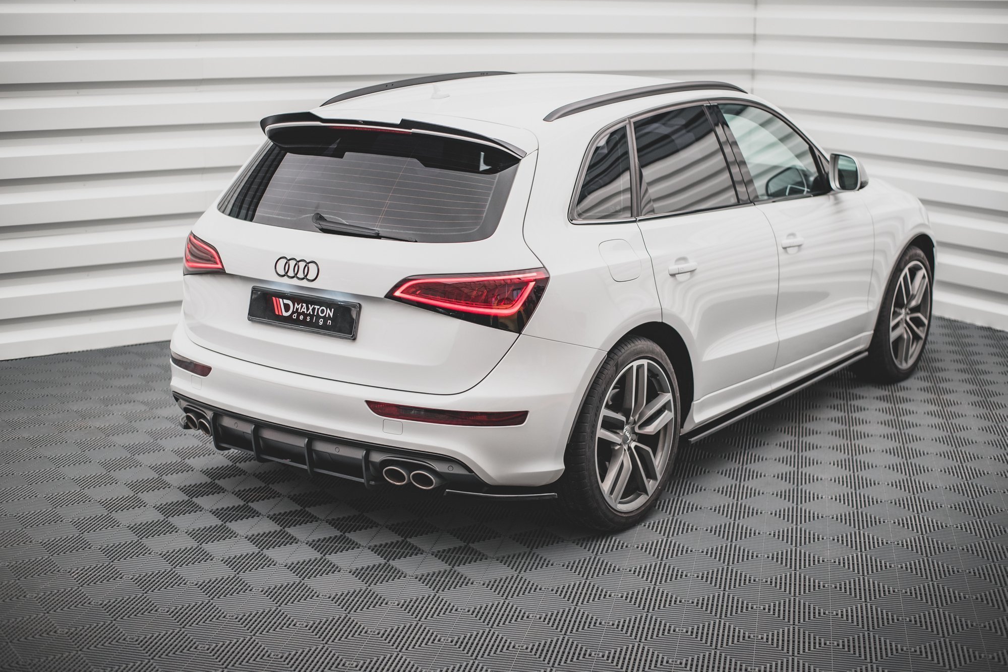 Rear Side Splitters Audi SQ5 Mk1 (8R) - Image 3