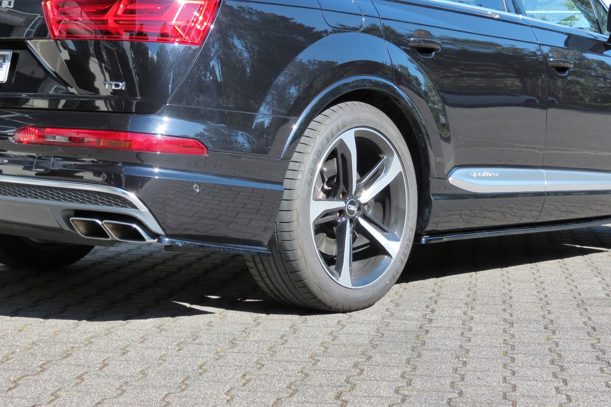 Rear Side Splitters Audi SQ7 / Q7 S-Line Mk.2 - Image 3