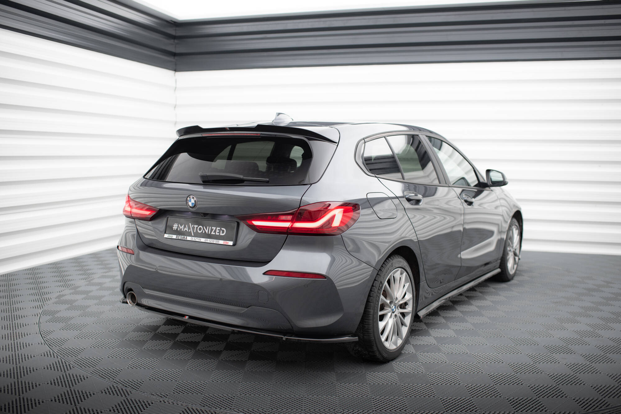 Rear Side Splitters BMW 1 F40 - Image 2