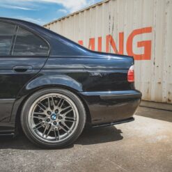Alternative view of Rear Side Splitters BMW M5  / 5 M-Pack E39