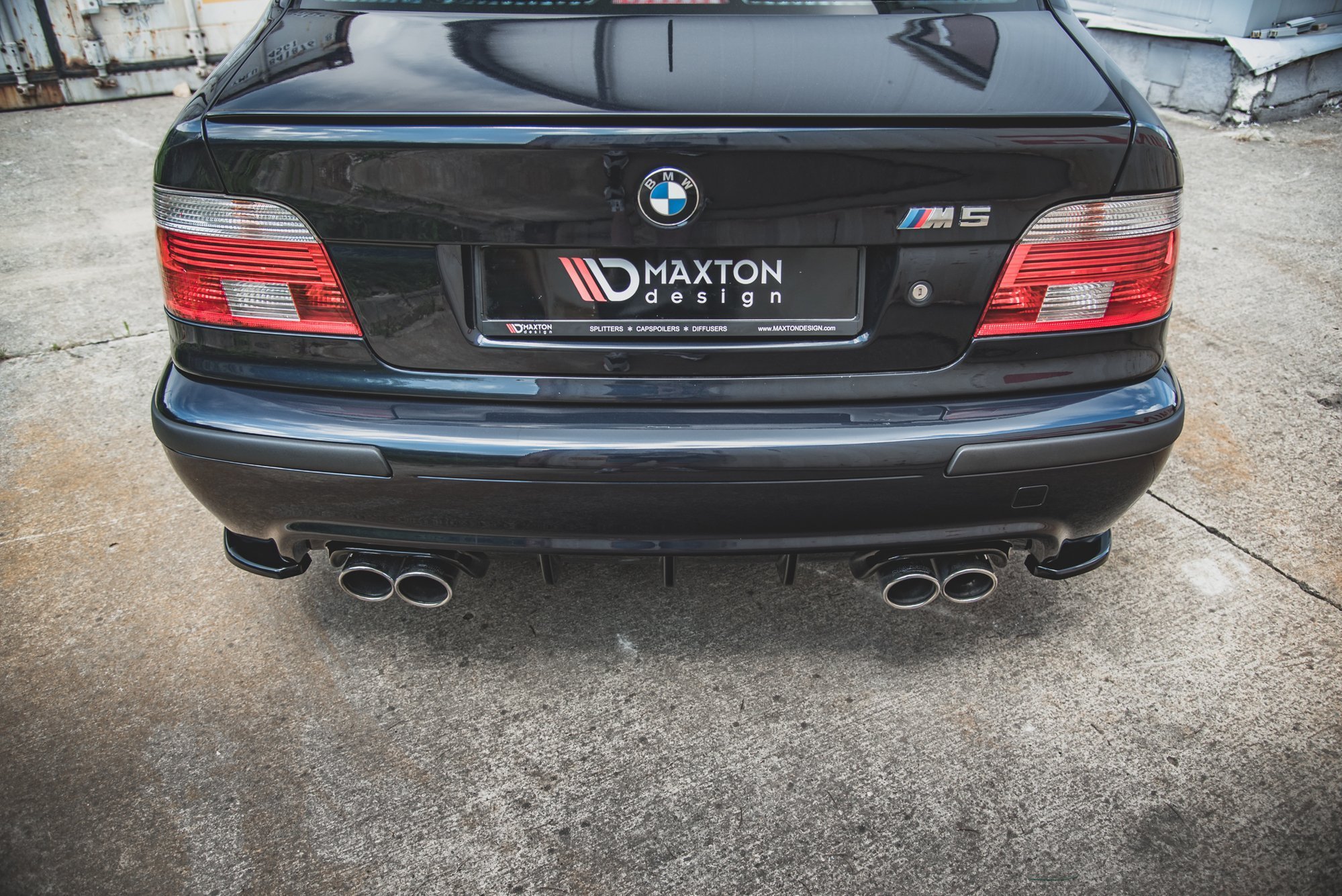 Rear Side Splitters BMW M5 / 5 M-Pack E39 - Image 3