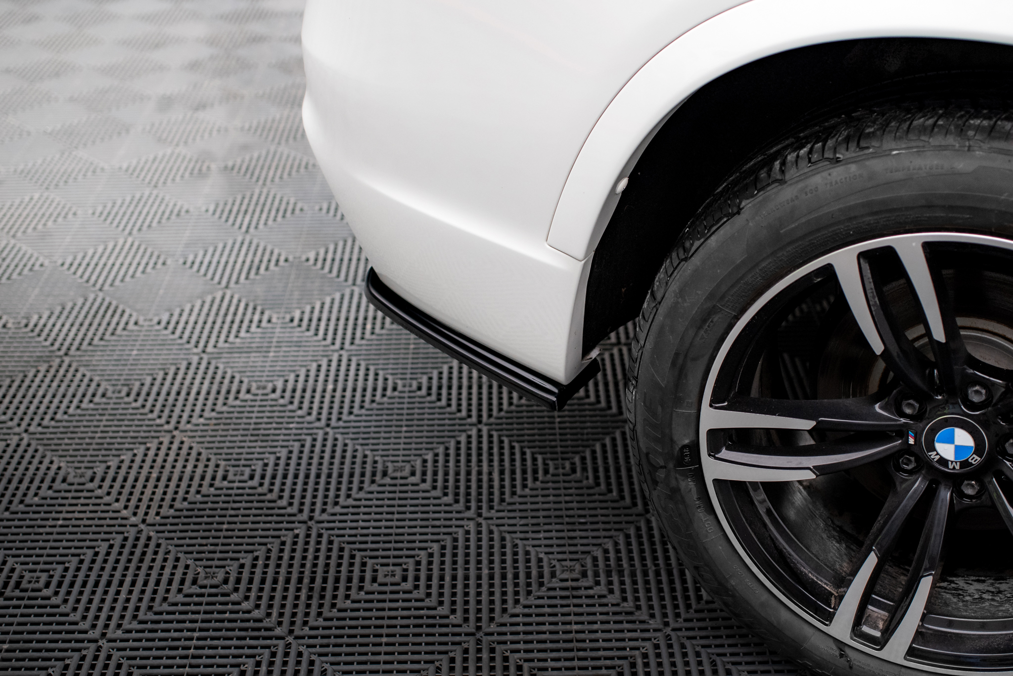 Rear Side Splitters BMW X3 M-Pack F25 Facelift - Image 2