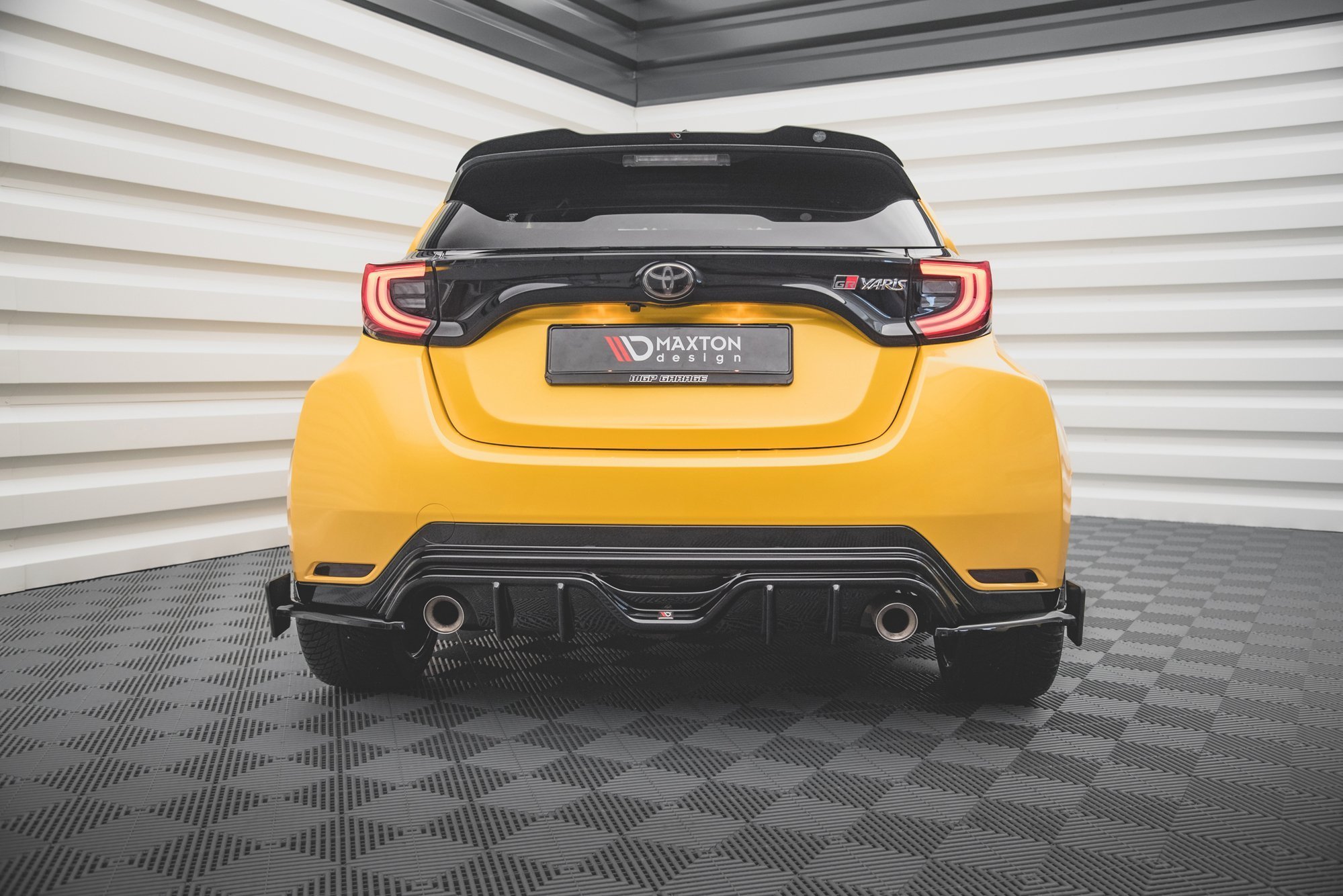 Rear Side Splitters + Flaps V.4 Toyota GR Yaris Mk4 - Image 4