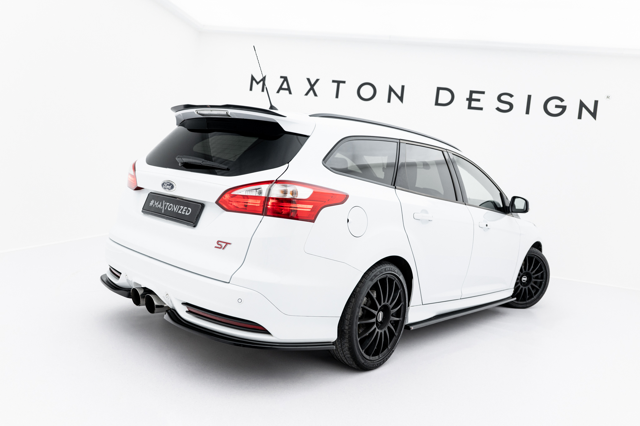 Rear Side Splitters Ford Focus ST Estate Mk3 / Mk3 Facelift - Image 2