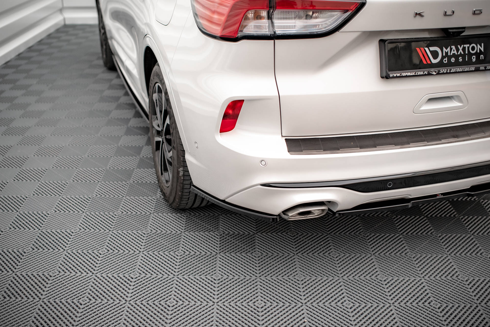 Rear Side Splitters Ford Kuga ST-Line Mk3 - Image 3