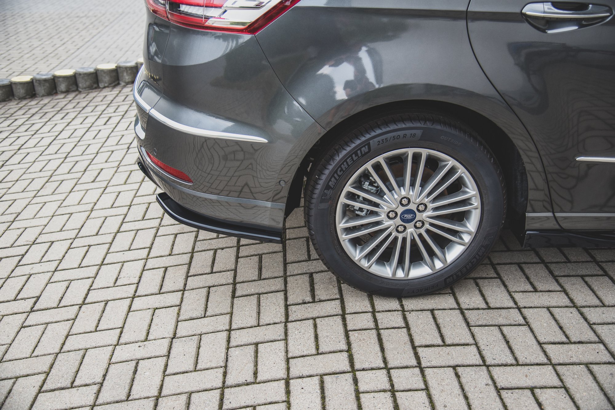 Rear Side Splitters Ford S-Max Vignale Mk2 Facelift - Image 3